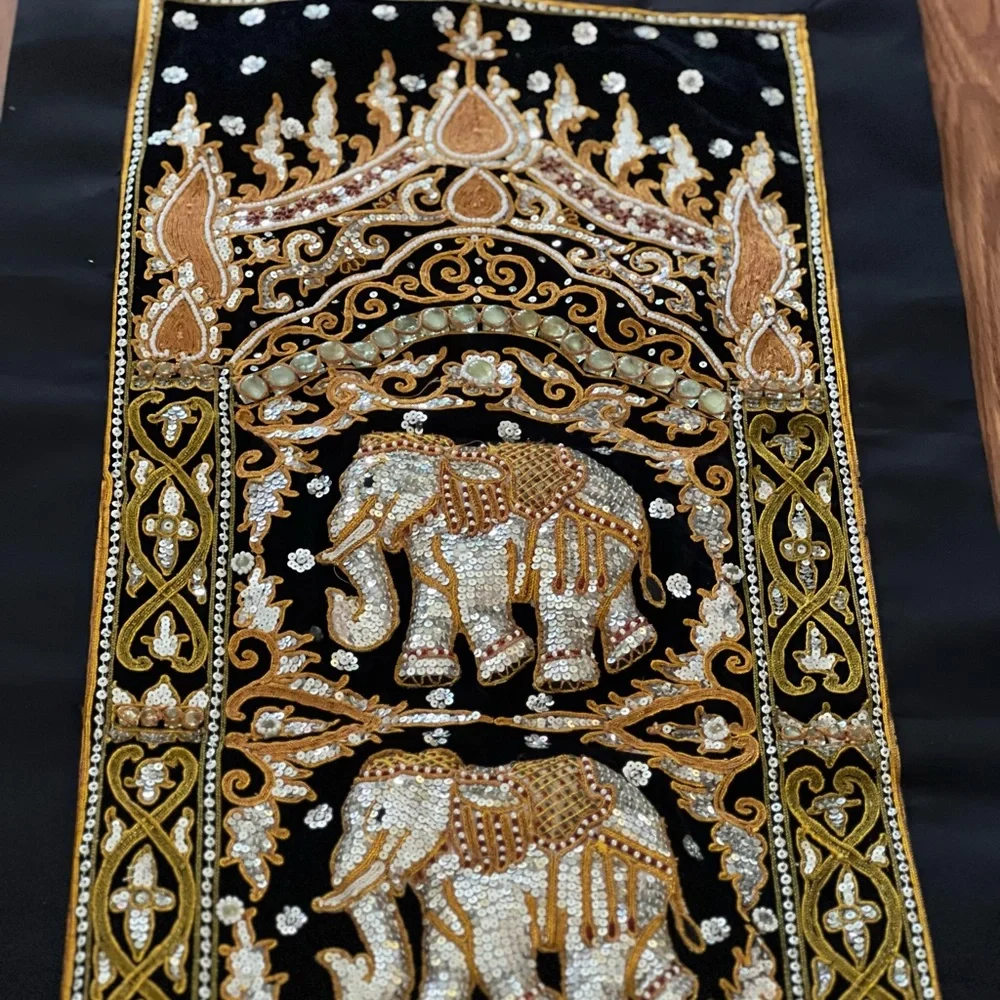 Black and Gold Elephant Tapestry Wall Decor